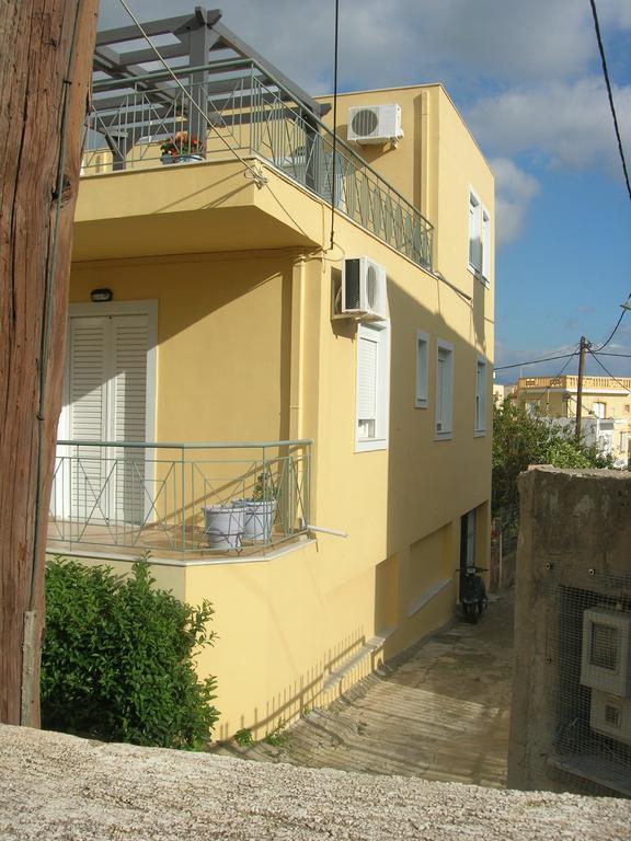 Giorgos Apartments Palaiochora Exterior foto